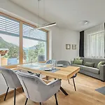 Mountain Living Ski-in & Out Silvretta Sommer Card Including