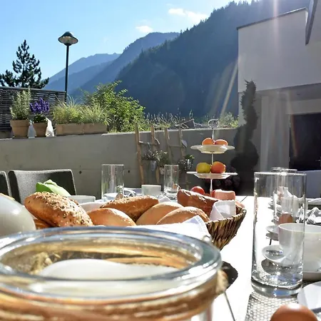 Apartment Mountain Living Ski-in & Out Silvretta Sommer Card Including