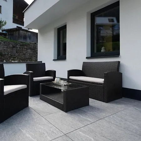 Mountain Living Ski-in & Out Silvretta Sommer Card Including Διαμέρισμα *