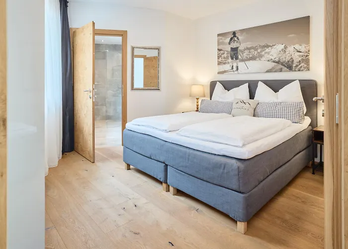 Apartment Mountain Living Ski-in & Out Silvretta Sommer Card Including *