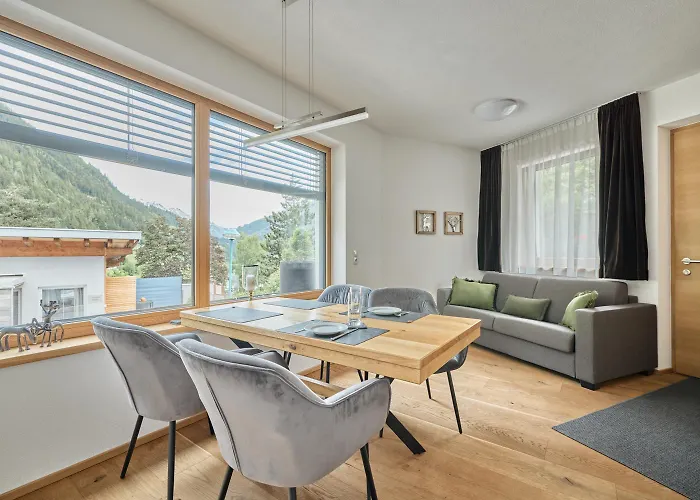 Mountain Living Ski-in & Out Silvretta Sommer Card Including