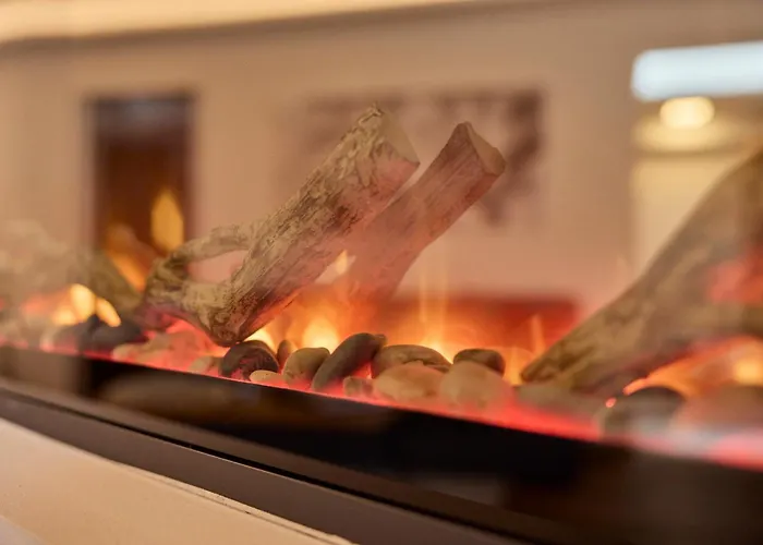 Apartment Mountain Living Ski-in & Out Silvretta Sommer Card Including See