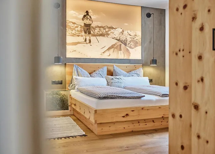 Mountain Living Ski-in & Out Silvretta Sommer Card Including See