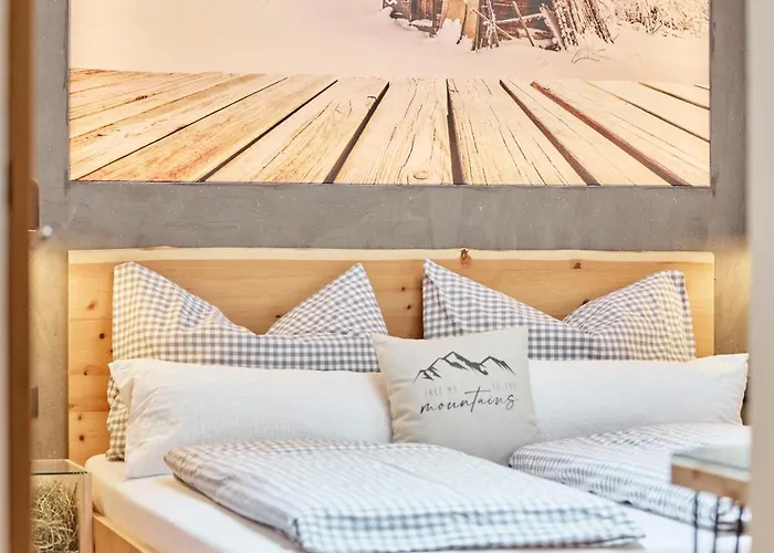 Mountain Living Ski-in & Out Silvretta Sommer Card Including * See