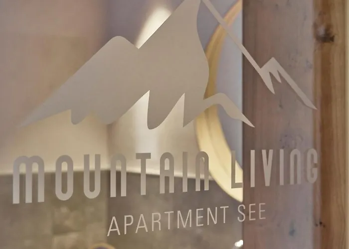 Apartment Mountain Living Ski-in & Out Silvretta Sommer Card Including See