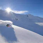 Mountain Living Ski-in & Out Silvretta Sommer Card Including 公寓 湖城